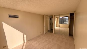 411 Hobron Ln Honolulu - Rental - photo 6 of 9