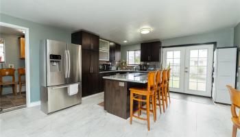 411  Iliahi Street Lanai City, Lanai home - photo 2 of 25