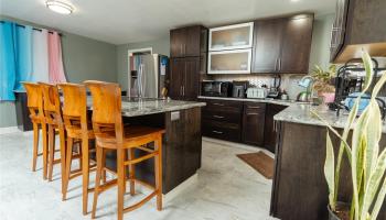 411  Iliahi Street Lanai City, Lanai home - photo 3 of 25