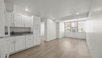 412 Launiu St Honolulu - Multi-family - photo 5 of 20