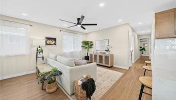 4124  Likini Street Aliamanu, Honolulu home - photo 6 of 25