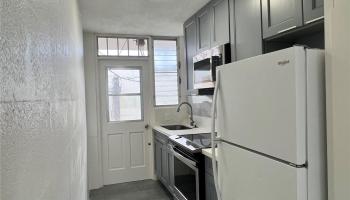 415 Liliha Court Lane Honolulu - Multi-family - photo 5 of 10