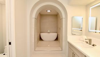 One Waterfront Tower condo # 2804, Honolulu, Hawaii - photo 1 of 19