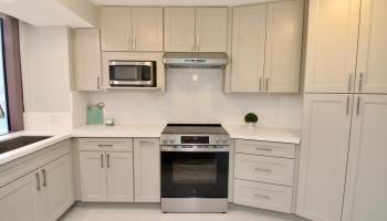 One Waterfront Tower condo # 2804, Honolulu, Hawaii - photo 6 of 19