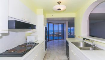 One Waterfront Tower condo # 4101, Honolulu, Hawaii - photo 3 of 25 One Waterfront Tower condo # 4101, Honolulu, Hawaii - photo 3 of 25