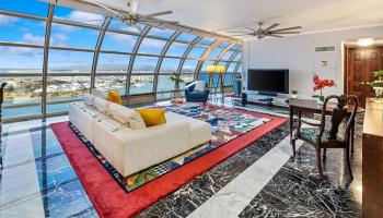 One Waterfront Tower condo # 4202, Honolulu, Hawaii - photo 4 of 21