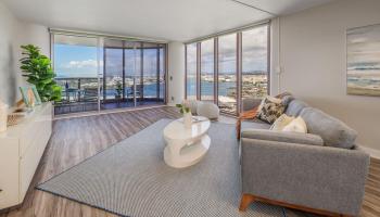 One Waterfront Tower condo # Makai 2504, Honolulu, Hawaii - photo 5 of 18