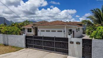 41-51  Hinalea Street Waimanalo, Kailua home - photo 5 of 25