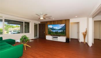 4153  Kilauea Ave Kahala-puupanini, Diamond Head home - photo 2 of 23