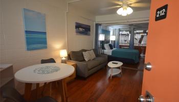 Hawaiian King condo # 212, Honolulu, Hawaii - photo 2 of 15
