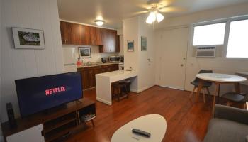 Hawaiian King condo # 212, Honolulu, Hawaii - photo 4 of 15