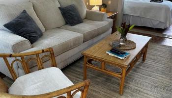 Hawaiian King condo # 302, Honolulu, Hawaii - photo 1 of 1