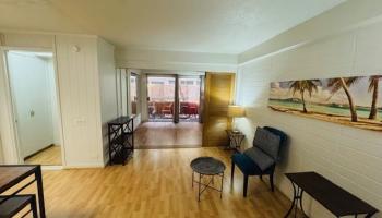 Hawaiian King condo # 311, Honolulu, Hawaii - photo 3 of 17