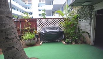 Hawaiian King condo # 405, Honolulu, Hawaii - photo 2 of 19