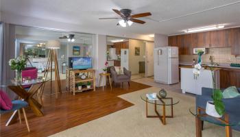 Hawaiian King condo # 409, Honolulu, Hawaii - photo 2 of 11 Hawaiian King condo # 409, Honolulu, Hawaii - photo 2 of 11