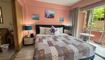 Hawaiian King condo # 410, Honolulu, Hawaii - photo 1 of 20