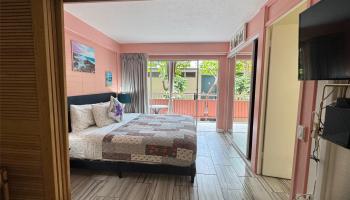 Hawaiian King condo # 410, Honolulu, Hawaii - photo 2 of 20