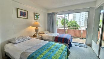 Hawaiian King condo # 510, Honolulu, Hawaii - photo 2 of 15