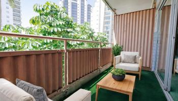 Hawaiian King condo # 511, Honolulu, Hawaii - photo 4 of 12