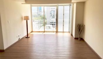 Sunset Towers condo # 1001, Honolulu, Hawaii - photo 3 of 11