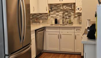 Sunset Towers condo # 1001, Honolulu, Hawaii - photo 5 of 11