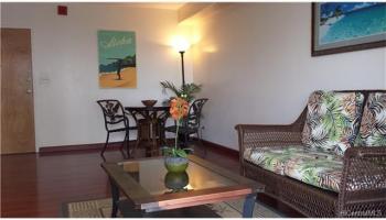Sunset Towers condo #1005, Honolulu, Hawaii - photo 4 of 11