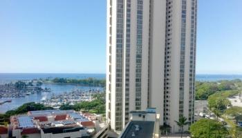 Sunset Towers condo #1405, Honolulu, Hawaii - photo 2 of 17 Sunset Towers condo #1405, Honolulu, Hawaii - photo 2 of 17