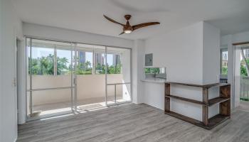 Oahu Surf 1 condo # 305, Honolulu, Hawaii - photo 4 of 25