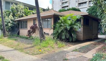 419  Pau Street Waikiki, Honolulu home - photo 2 of 12