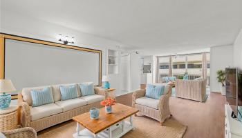 Atkinson Towers Inc condo # 207, Honolulu, Hawaii - photo 1 of 11