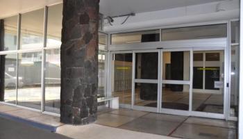 Atkinson Towers inc condo # 802, Honolulu, Hawaii - photo 5 of 12