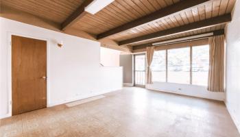 Tropic Gardens 1 condo # 2, Honolulu, Hawaii - photo 2 of 7