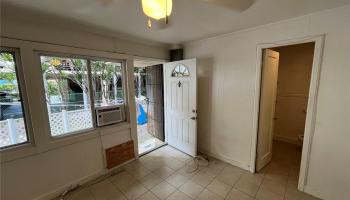 421 Lewers St Honolulu - Rental - photo 1 of 9