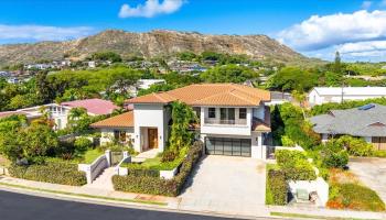 4218  Kaimanahila Street Diamond Head, Diamond Head home - photo 2 of 25