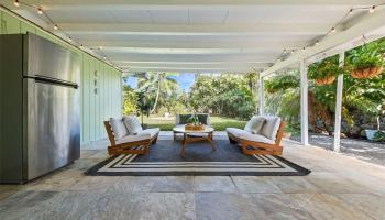 423  Iana Street Enchanted Lake, Kailua home - photo 6 of 22