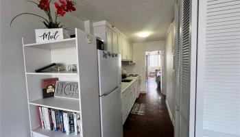 Kalia condo # 1007B, Honolulu, Hawaii - photo 5 of 16