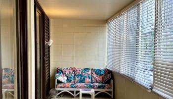 Kalia condo # 206C, Honolulu, Hawaii - photo 4 of 13