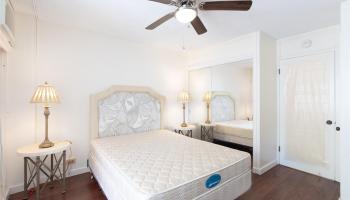 Kalia condo # 308C, Honolulu, Hawaii - photo 6 of 10