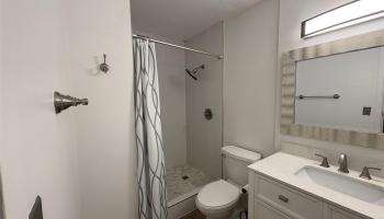 425 Ena Road Honolulu - Rental - photo 5 of 10 425 Ena Road Honolulu - Rental - photo 5 of 10