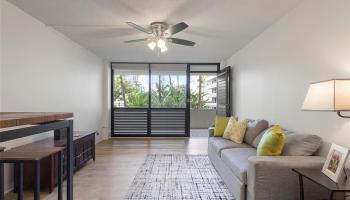 Kalia condo # 405C, Honolulu, Hawaii - photo 5 of 15