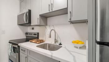 Kalia condo # B608, Honolulu, Hawaii - photo 4 of 16 Kalia condo # B608, Honolulu, Hawaii - photo 4 of 16