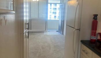 Kalia condo # P7A, Honolulu, Hawaii - photo 2 of 25