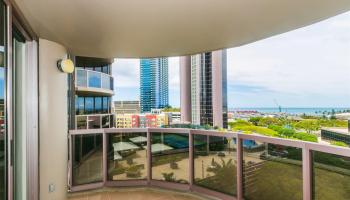One Waterfront Tower condo # 903 A, Honolulu, Hawaii - photo 4 of 25