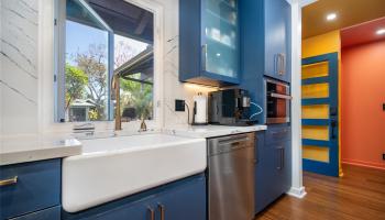 427  Akoakoa Pl Enchanted Lake, Kailua home - photo 3 of 25