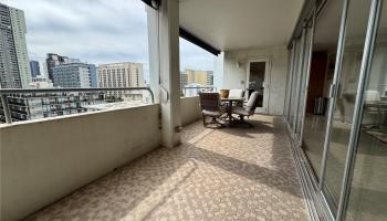 430 Kaiolu Street Honolulu - Rental - photo 6 of 20