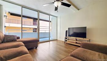 Kaiolu Sunrise condo # 302, Honolulu, Hawaii - photo 2 of 24 Kaiolu Sunrise condo # 302, Honolulu, Hawaii - photo 2 of 24