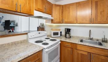 Keoni Ana condo # 1010, Honolulu, Hawaii - photo 2 of 20