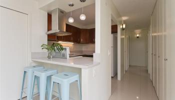 Keoni Ana condo # 104, Honolulu, Hawaii - photo 5 of 25