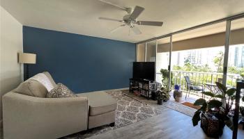 Keoni Ana condo # 112, Honolulu, Hawaii - photo 1 of 6