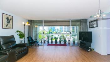 Keoni Ana condo # 114, Honolulu, Hawaii - photo 1 of 12